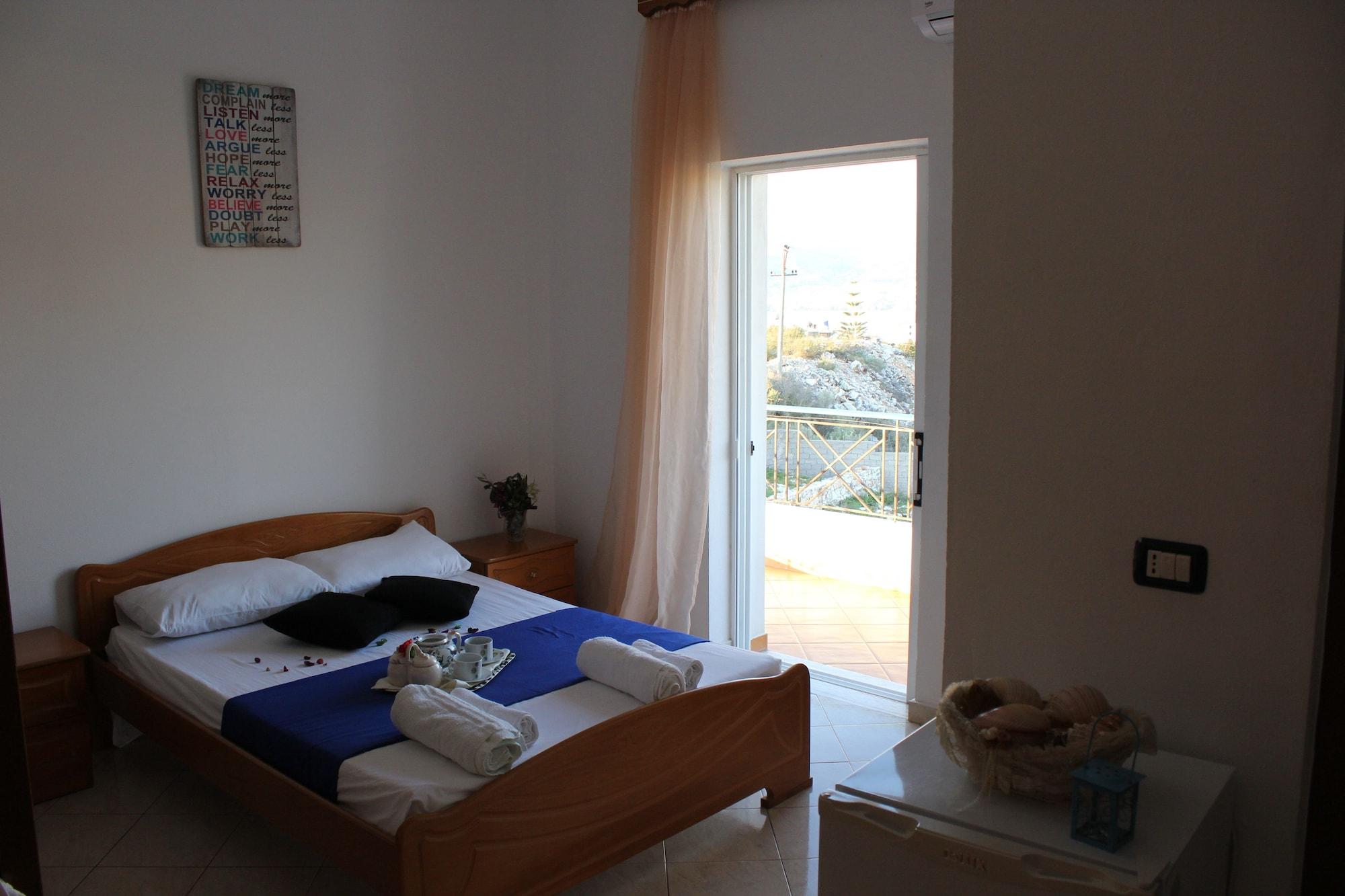 Hotel Holiday Sarandë 外观 照片