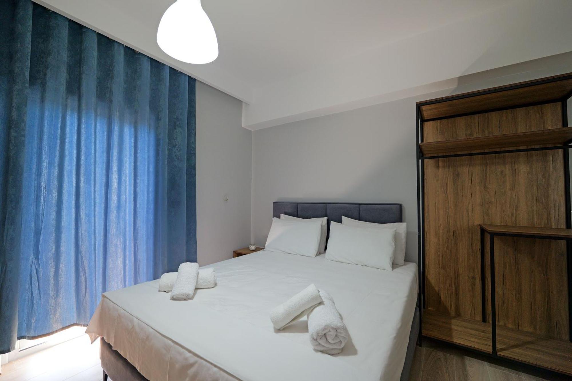 Hotel Holiday Sarandë 外观 照片