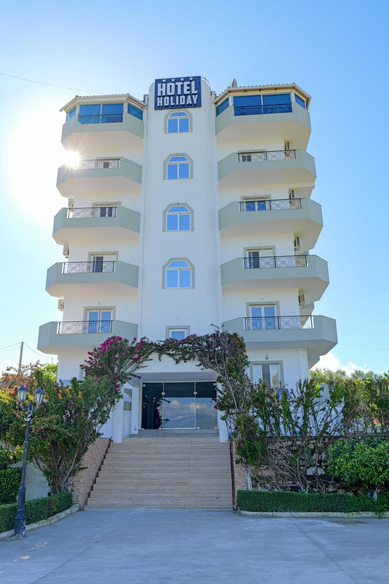 Hotel Holiday Sarandë 外观 照片